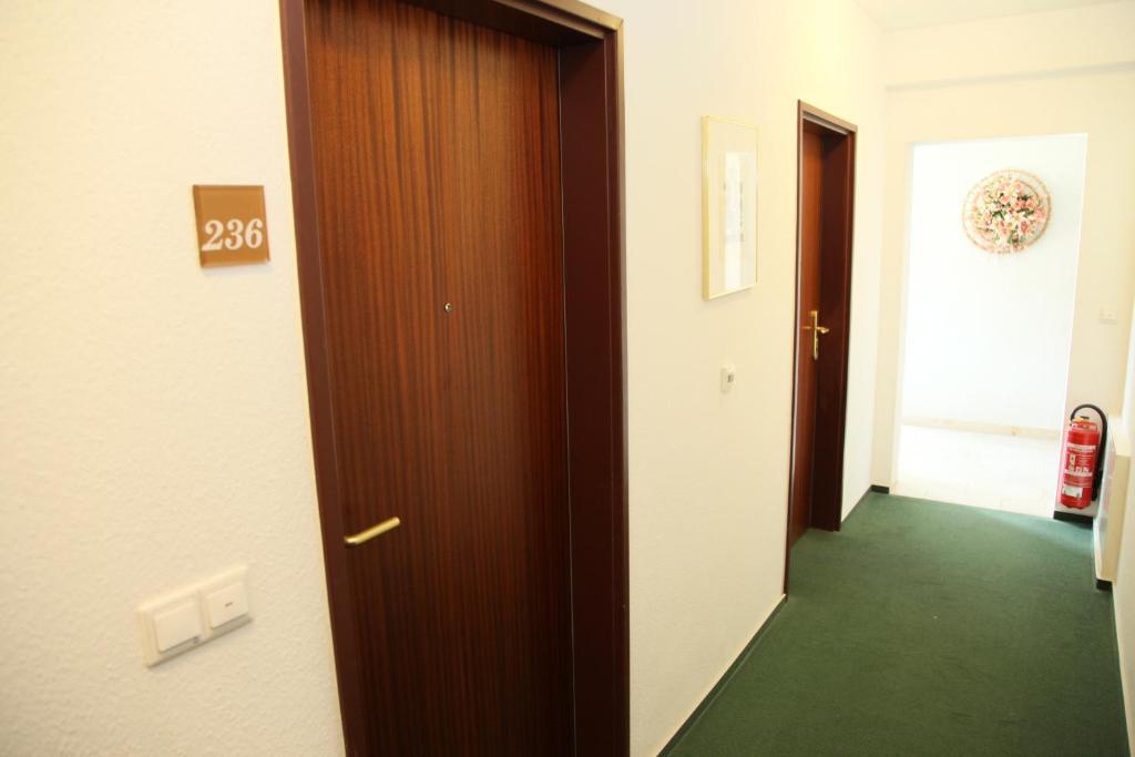 Pension Am Markt Lubben Luaran gambar